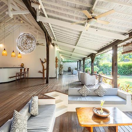 4 Bedroom Villa - Kerobokan Семиньяк Экстерьер фото